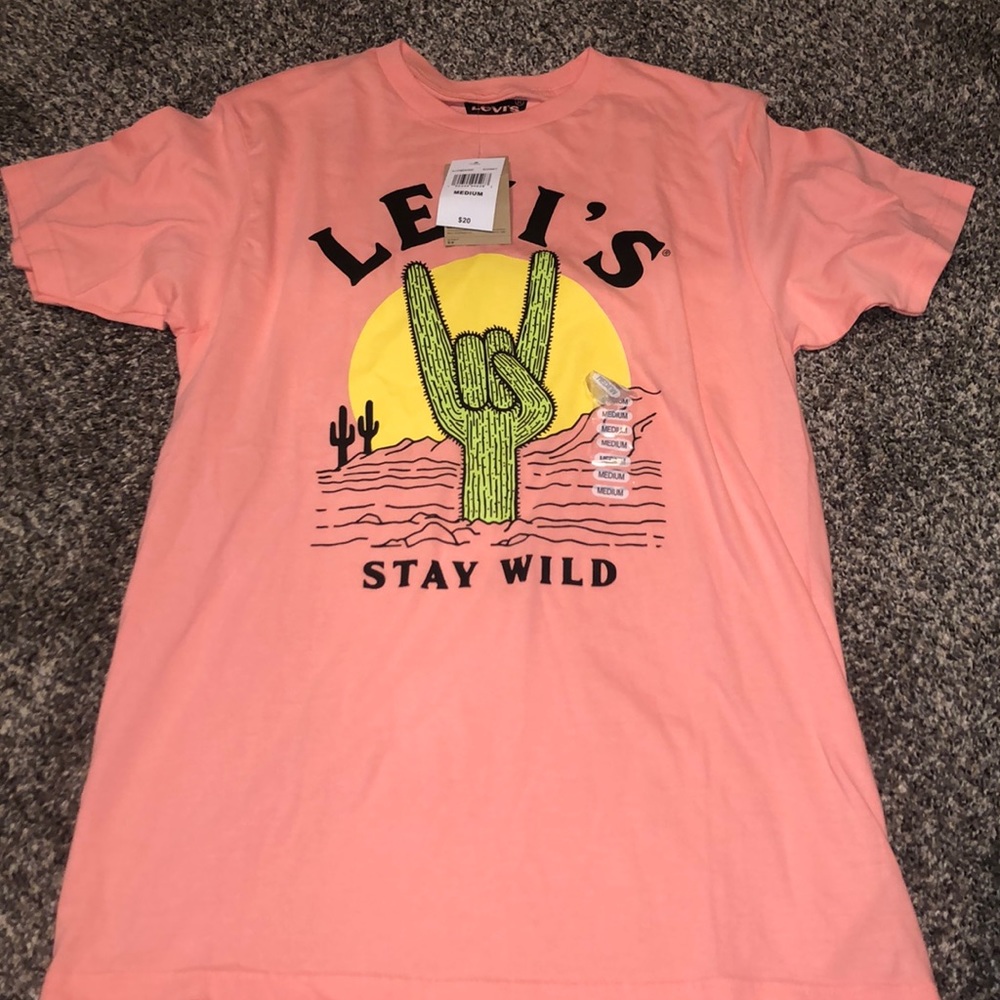 Levi’s “stay wild” shirt
